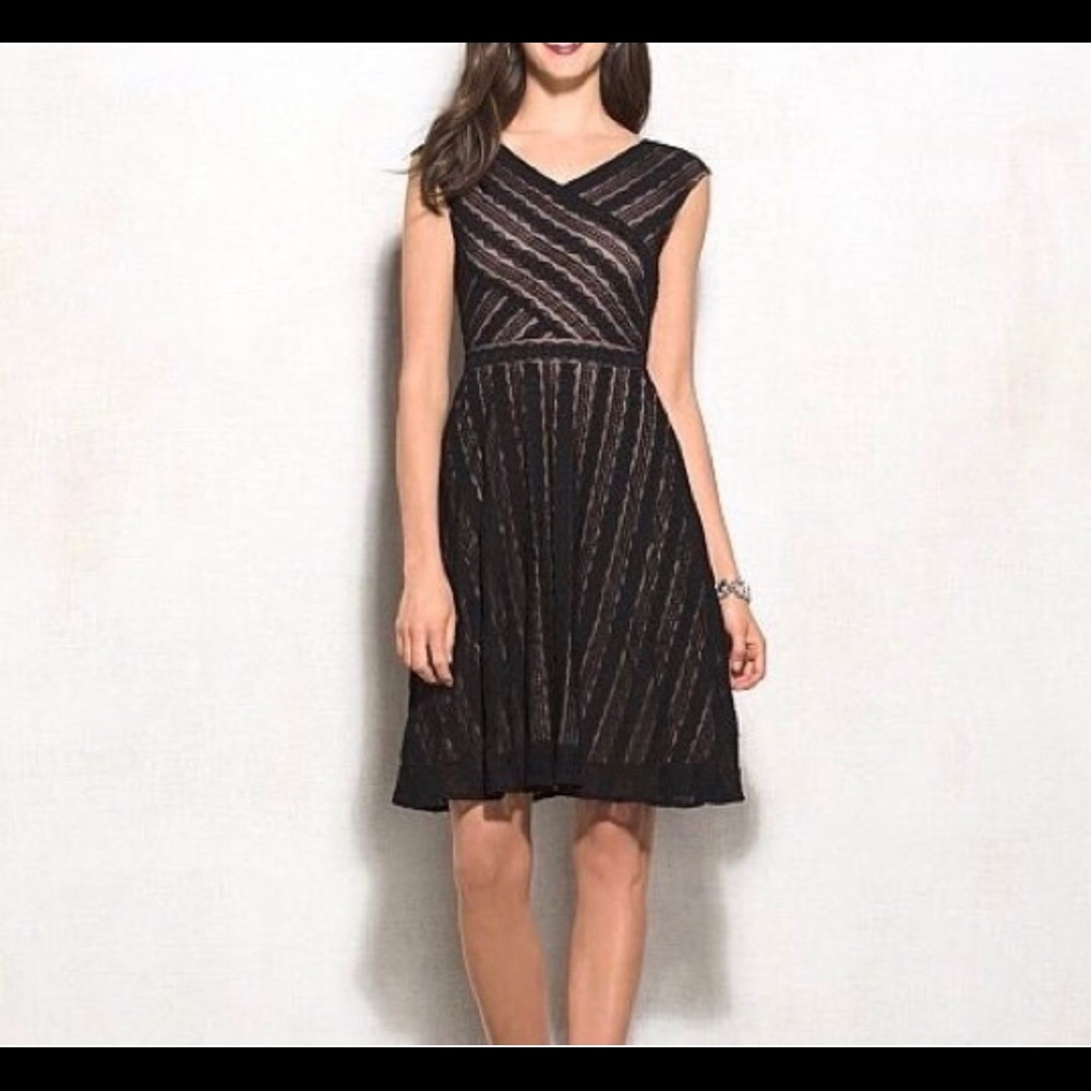 Signature Harper Black Lace Dress Size 14W